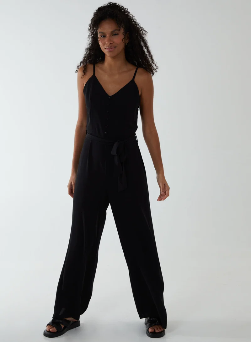 بلو فانيلا Button Front Strappy Jumpsuit